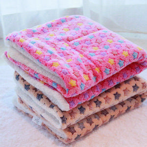 Cute Cat & Dog Blanket – Soft Coral Cashmere Pet Mat